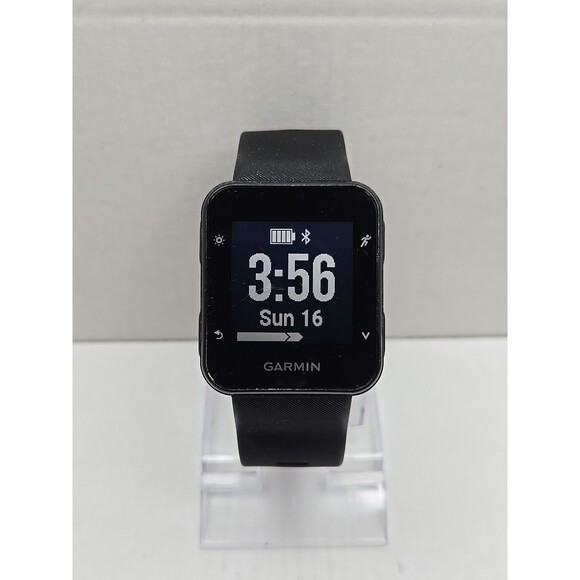 Garmin Forerunner 35 GPS Running Watch HRM Black Bluetooth With Charger - Picture 1 of 11